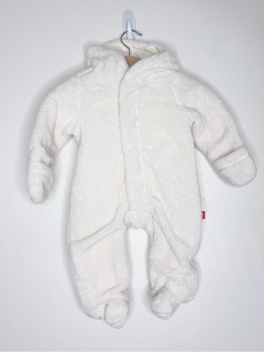 Magnetic Me Minky Pram Hooded Bear Foot Cozy Bunting Size 0-3 EUC - Picture 2 of 7